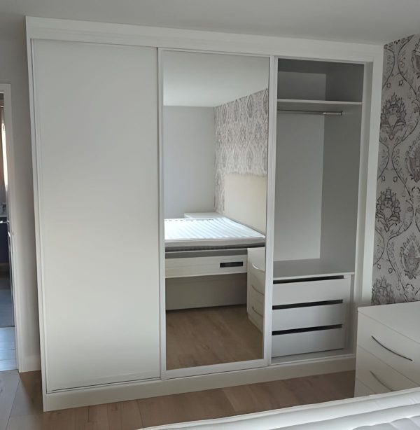 3-door-sliding-wardrobes-with-mirror