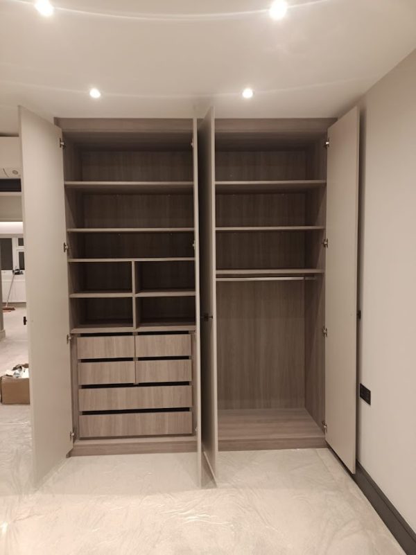 4-doors-hinged-wardrobe