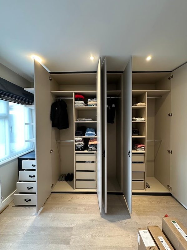 5-door-wardrobe-with-drawer