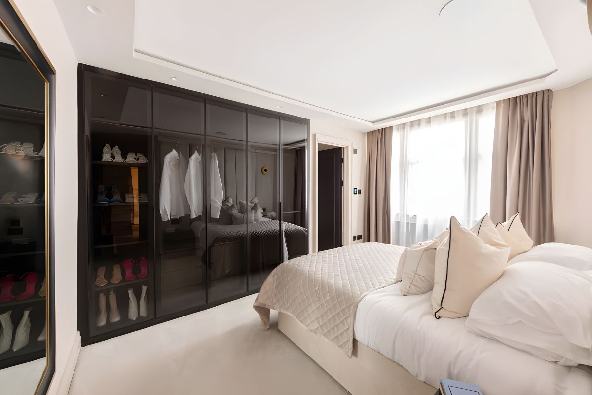 floor-to-ceiling-wardrobe-ideas